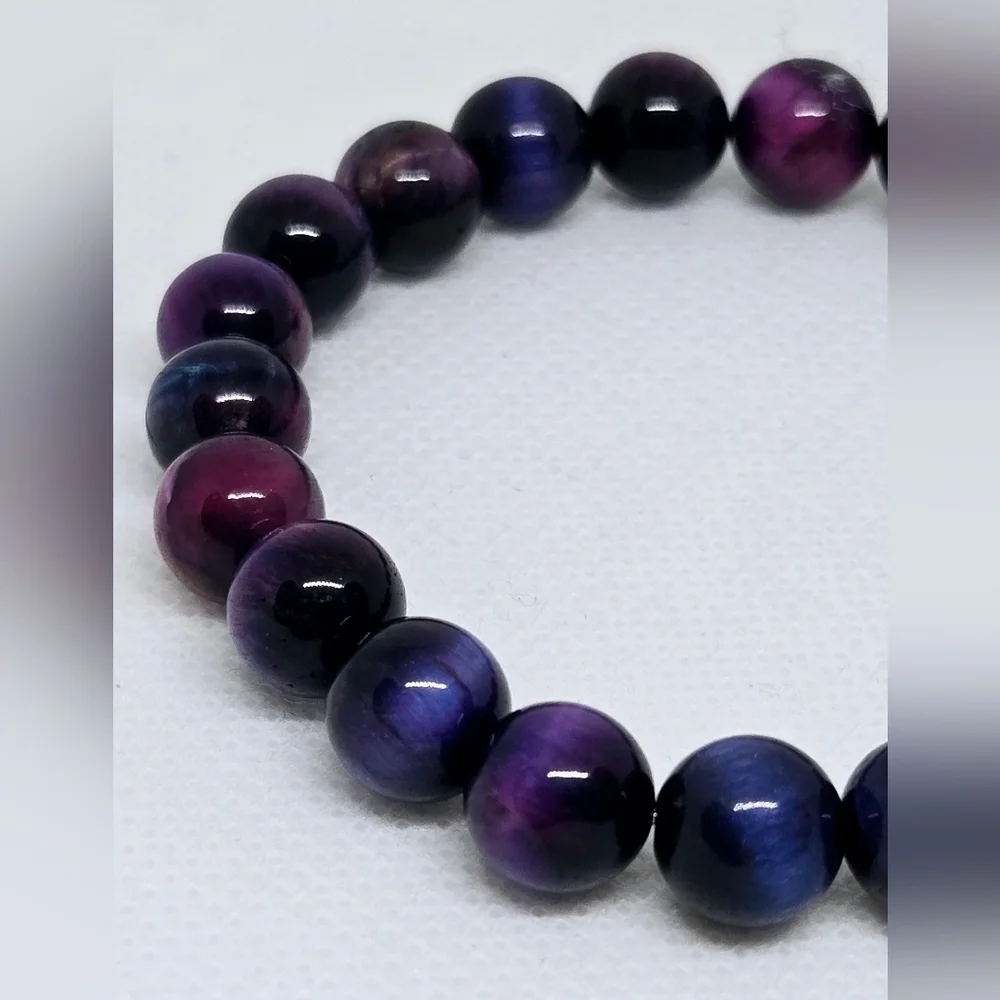 Dyed Purple Tiger’s Eye Gemstone Bracelet – High Shine 8mm Beads - Picture 2 of 4